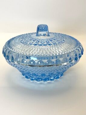 Vtg Indiana Glass covered candy‎ dish diamond point pattern glass